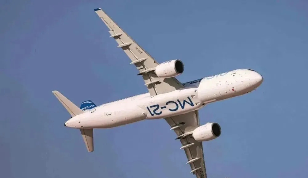 俄羅斯國產復合材料大客機完成首飛